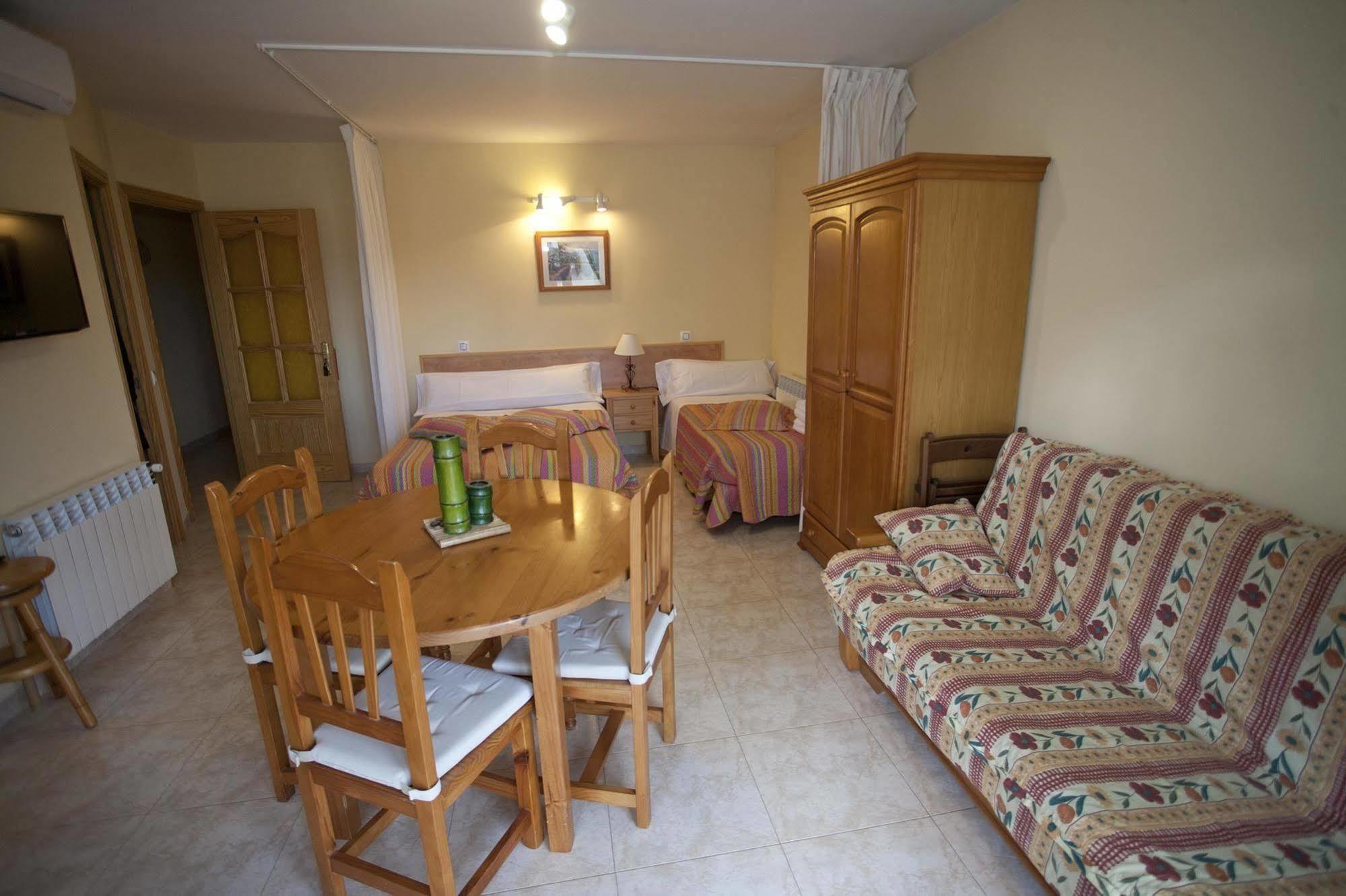 Apartamentos Maribel Calaceite Kültér fotó